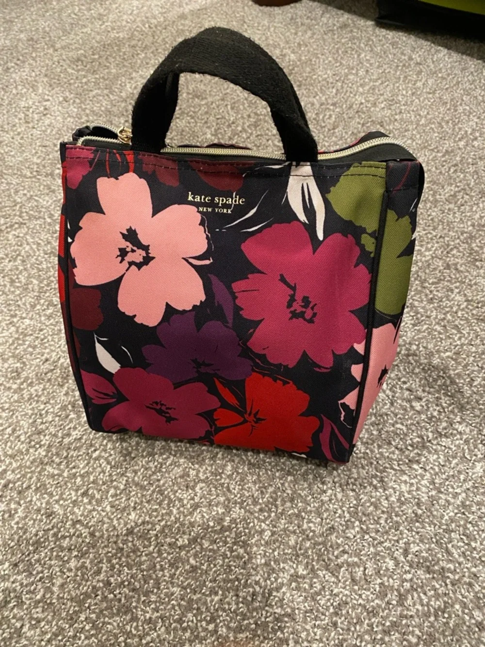 Kate Spade Black and Pink Floral insulated lunch bag - Picture 3 of 8